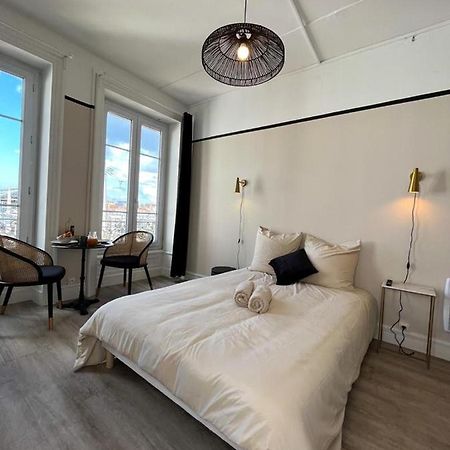 Suite Athos Лион Экстерьер фото